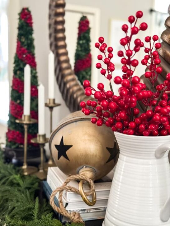 10 Inspiring Ideas For Christmas Porches Entryways Decorations