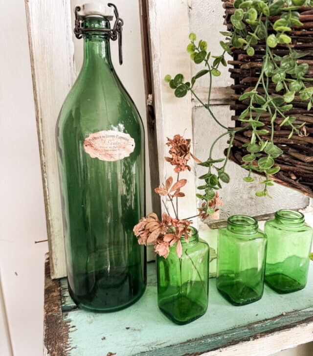 cropped-vintage-green-bottle-with-old-label.jpg