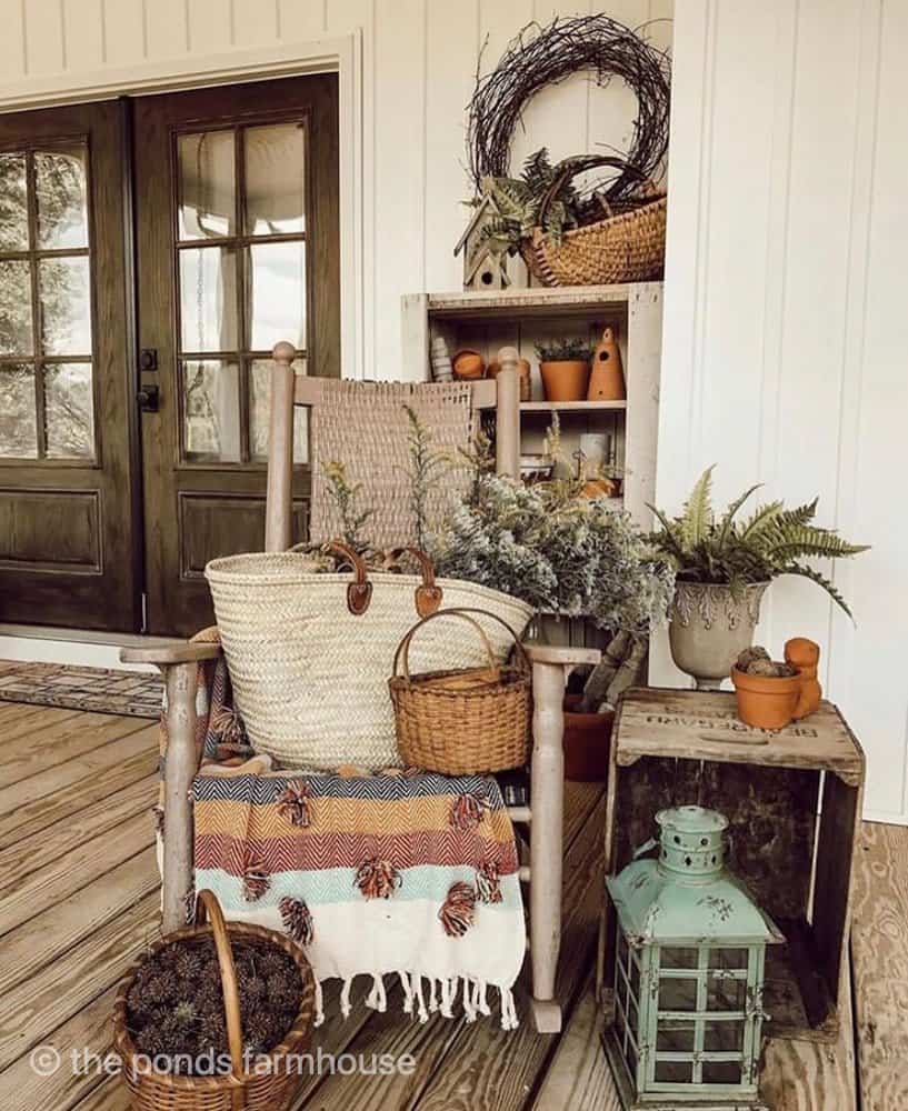 Outdoor Free Fall Decorating with nature on front porch.  