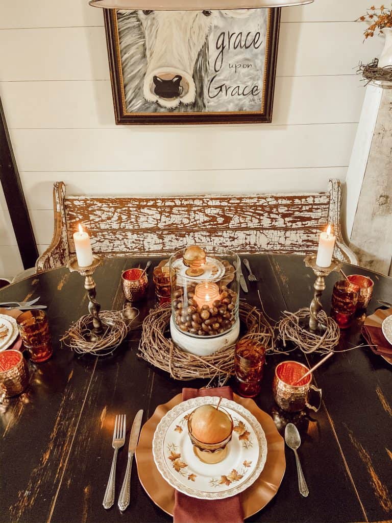 Budget-Friendly Thrift Store Ideas For Thanksgiving Table Decorations