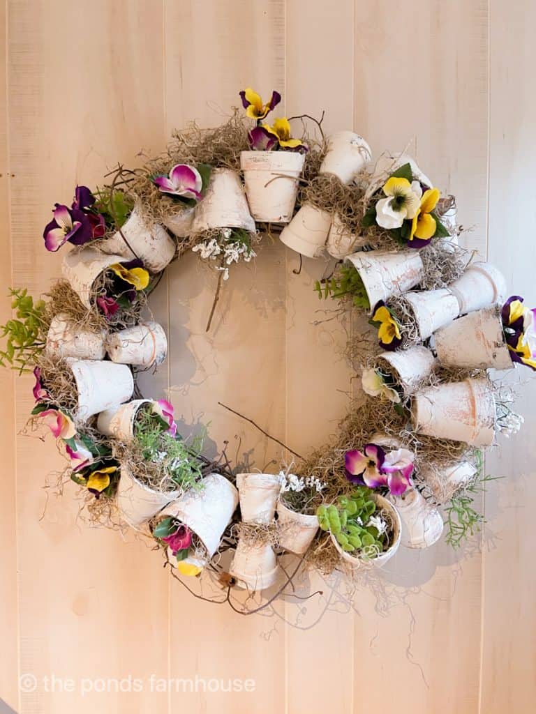 Easy DIY Spring Wreath Ideas for outdoors using Terra Cotta Pots