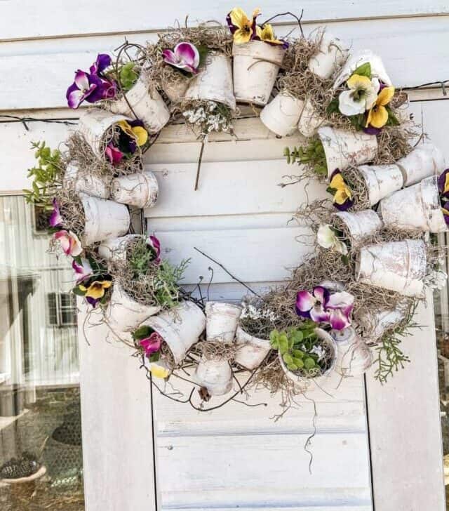 cropped-Terra-Cotta-Pots-Wreath-16.jpg