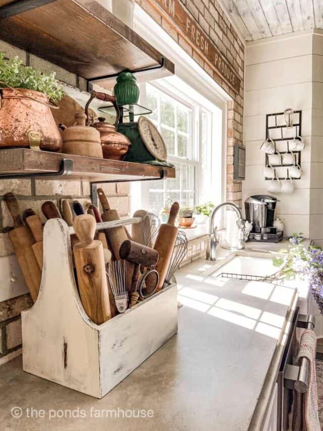 Ways To Add Vintage Charm To A Modern Farmhouse Kitchen