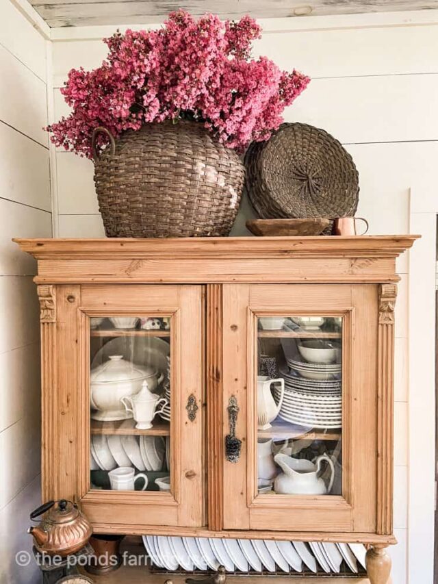 Creative Decorating Tips With Thrift Store Finds: Flea Market Style
