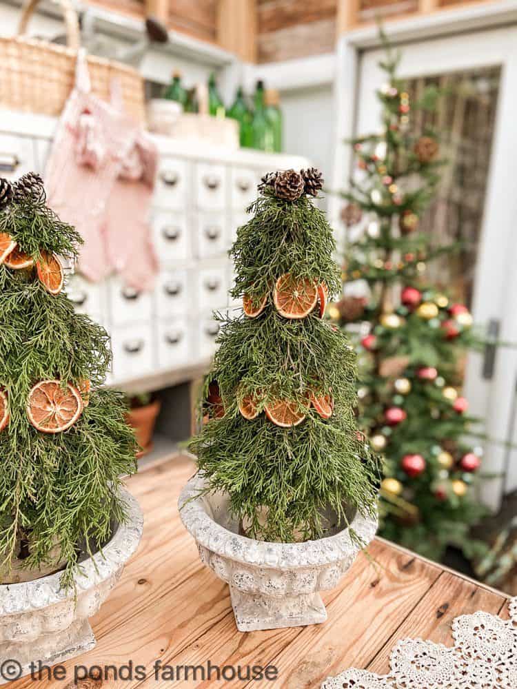 Unique Christmas Tree Decorations - Styrofoam Christmas Tree Craft Ideas -  Decorate With Me 