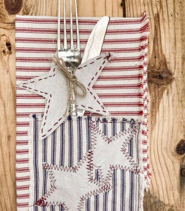 cropped-DIY-Patriotic-Napkins.jpg