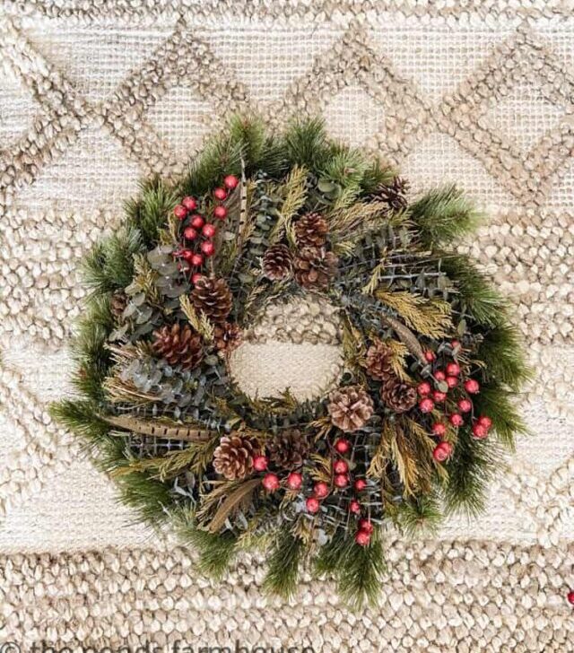 cropped-Finished-Repurposed-Christmas-Wreath.jpg