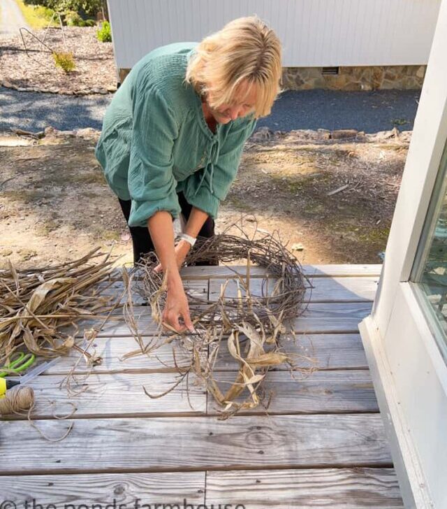 Add-Tassels-Corn-Husk-Wreath-