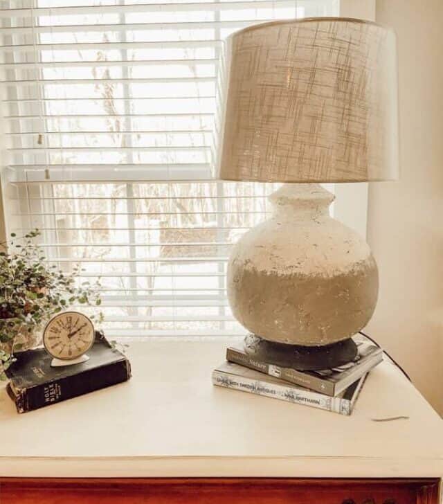 cropped-Lamp-with-books.jpg