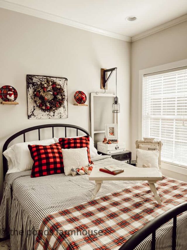 Add A Cozy Touch of Valentine’s To Your Bedroom