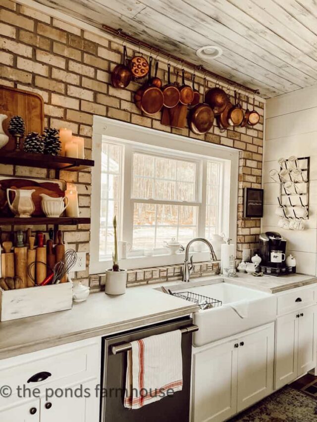 Farmhouse Kitchen Home Tour-Budget Winter Ideas