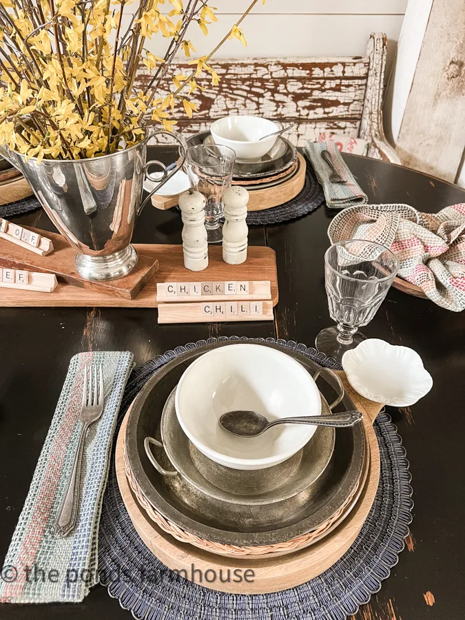 How to Set a Chili Cook-Off Table and Decorations Ideas