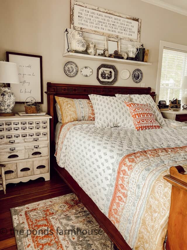 10 Ways To Add Vintage Charm To Your Bedroom Decor