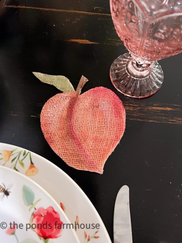 DIY Burlap Peach Coaster. Unique burlap fabric coaster.