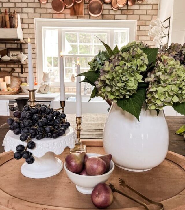 cropped-Budget-Fall-Decor-with-Copper-pots-Kitchen-Island-Centerpiece-with-fruit-vegetables-and-fresh-hydrangeas-1.jpg