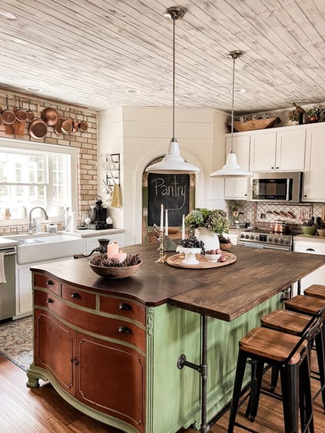 Decorate with Vintage Kitchen Decor - The Ponds Farmhouse