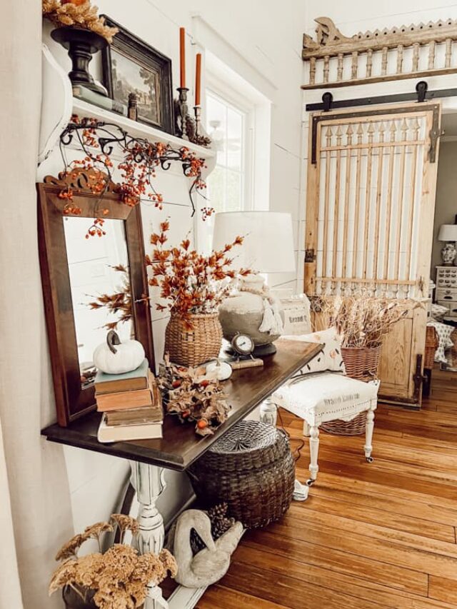 Affordable Fall Decorating: Table Vignette