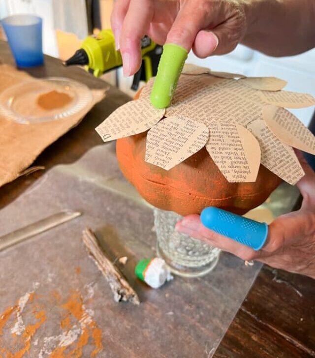 cropped-Place-tear-drops-along-bottom-of-pumpkin-for-DIY-Old-Book-Page-Pumpkin-Craft.jpg