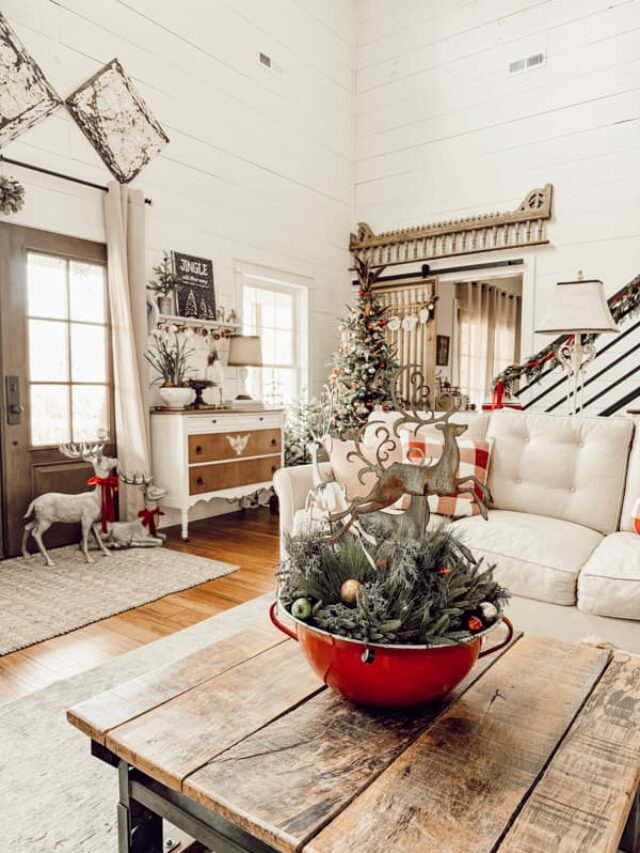 Curated Vintage Christmas Home Tour