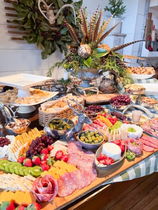 Amazing Christmas Charcuterie Board Party Ideas To Wow Guests