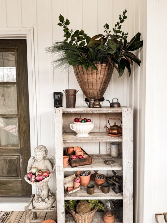 Fresh Christmas Greenery: Keep It Fresh All Season