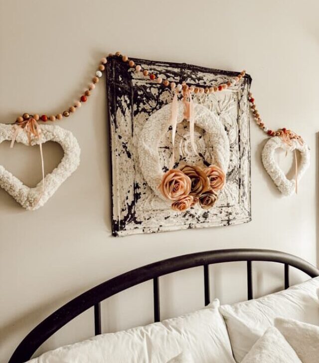 cropped-Dollar-Tree-Frame-with-Paper-Roses-for-Valentine-Wreath.jpg