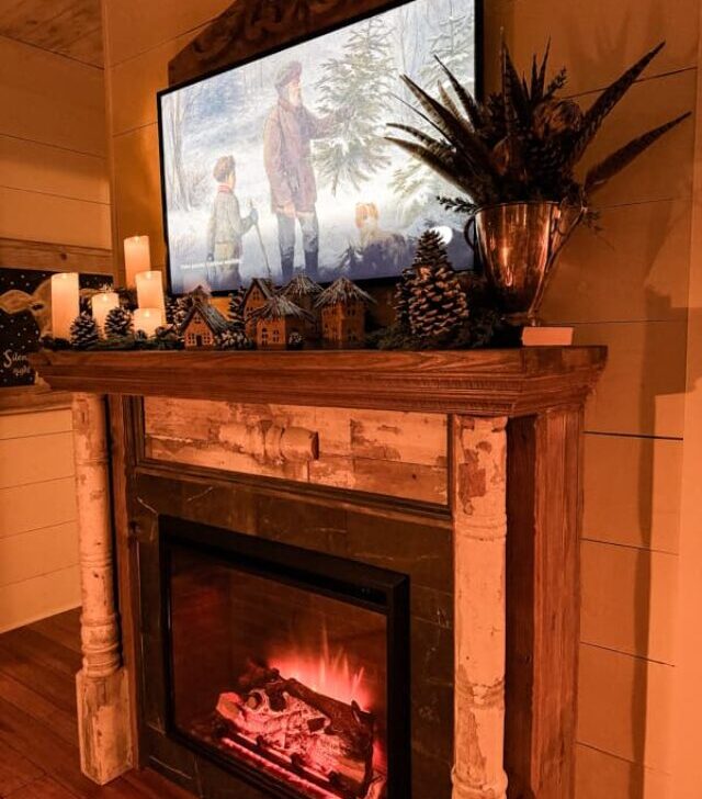 cropped-Night-view-o-fCozy-Mantel-for-Winter.jpg