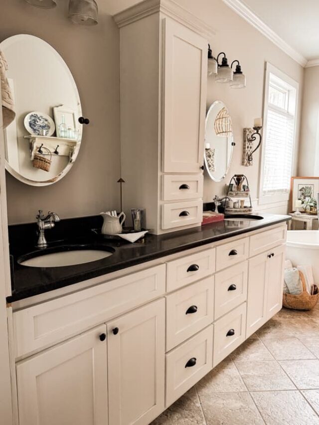 Vintage Charm in a Modern Bathroom: See Tips