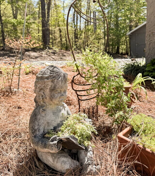 cropped-Girl-Statuary-with-book-Concrete-Garden-Statues.jpg