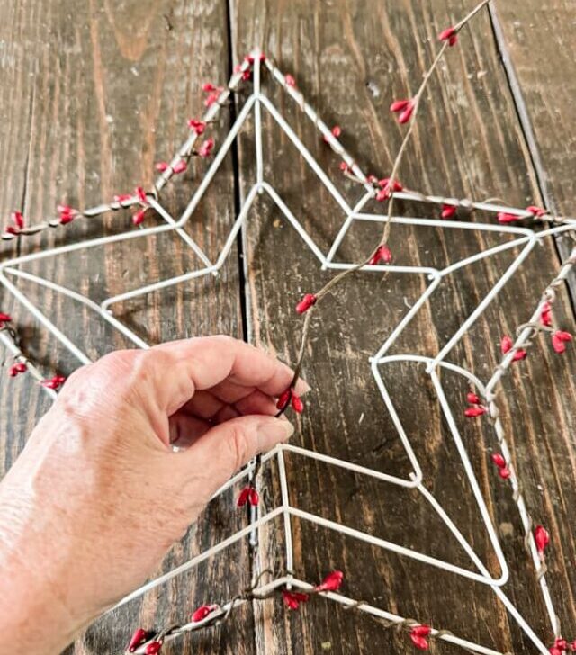 cropped-Wrap-Garland-around-DIY-Patriotic-Starfish-Wreath-1.jpg