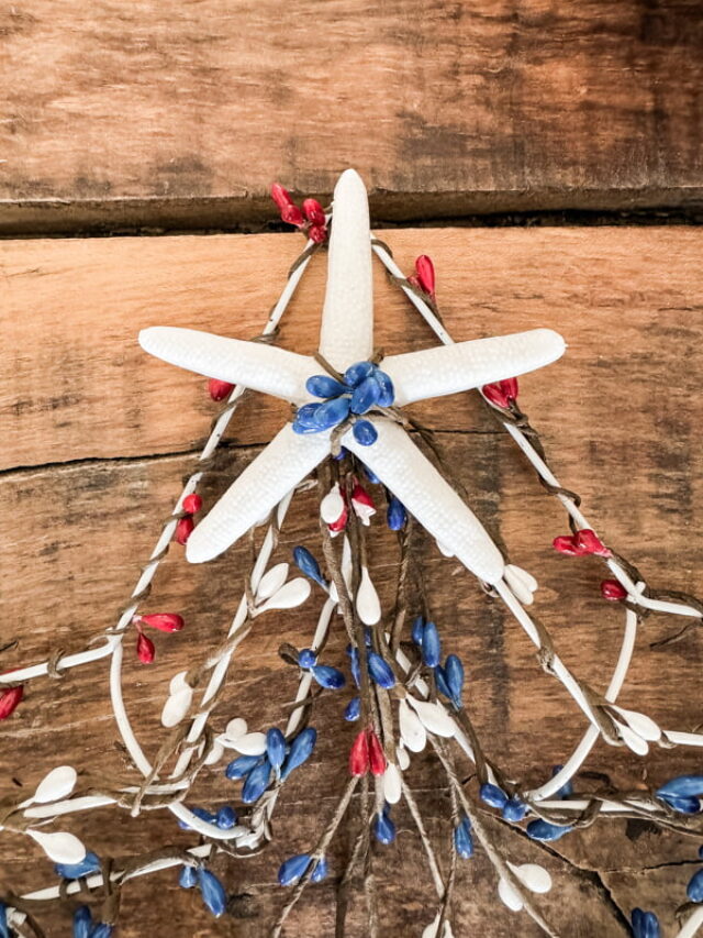 Quick & Easy Memorial Day Coastal Wreath To Make Today