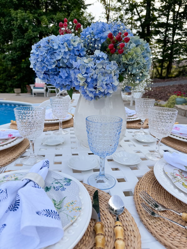 creative poolside decor ideas with thrift store finds and DIY projects.  Budget-friendly dinner party ideas. 