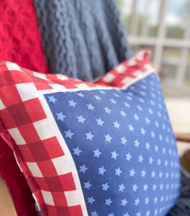 cropped-Patriotic-Dollar-Tree-Pillow-Cover-7.jpg