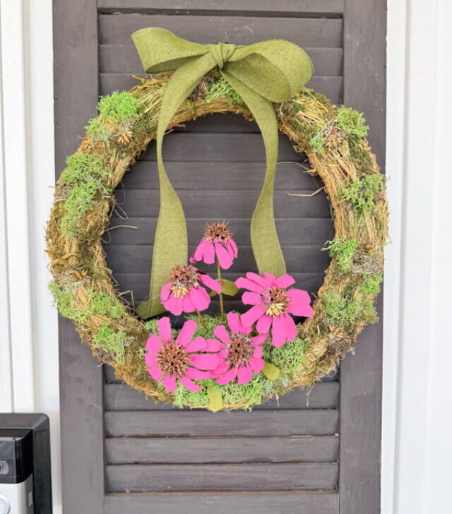 cropped-purple-coneflower-wreath-with-greenbowl-Summer-Pinecone-Wreath-1.jpg