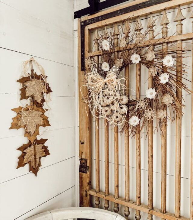 cropped-Dollar-Tree-Wreath-For-Fall-on-barn-door.jpg