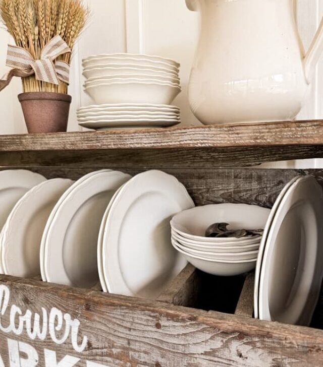 cropped-Ironstone-Dinnerware-Set.jpg