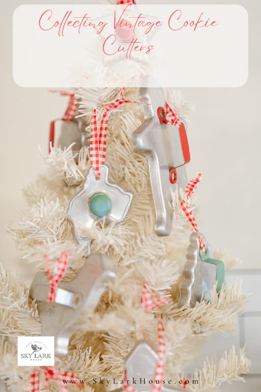 Vintage Cookie Cutter Christmas Decorating ideas